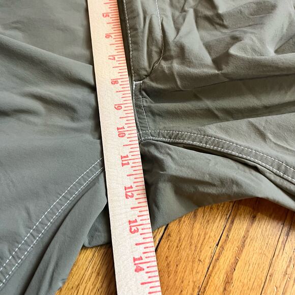 Kuhl Renegade Shorts Mens 30 Tan Outdoor Hiking Performance Cargo * - Picture 7 of 9